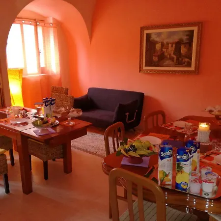 ベッド・アンド・ブレックファスト Mamma Puglia & Breakfast サンテーラモ・イン・コッレ